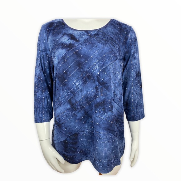 Dress Barn Tops - NWT Dressbarn blue top with sparkle